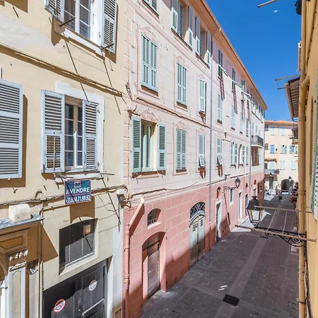 Old Town アパート *